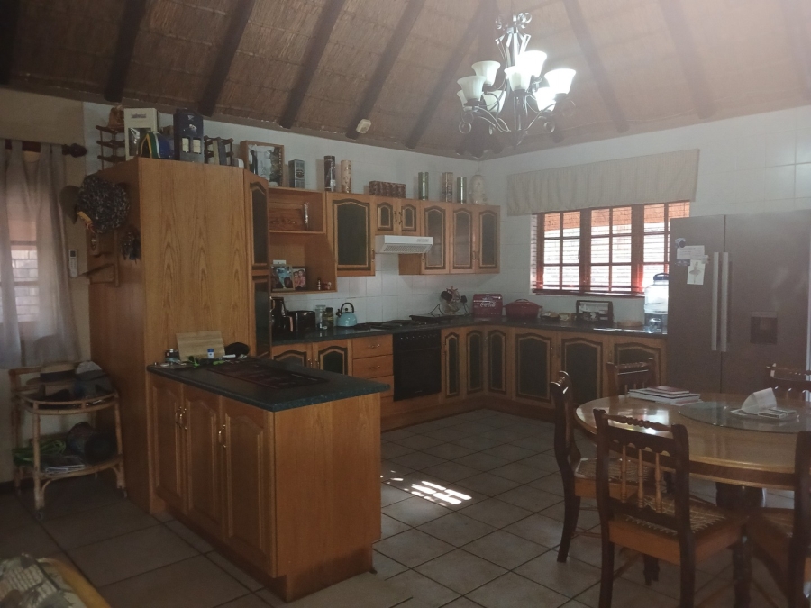 To Let 3 Bedroom Property for Rent in Schoemansville North West